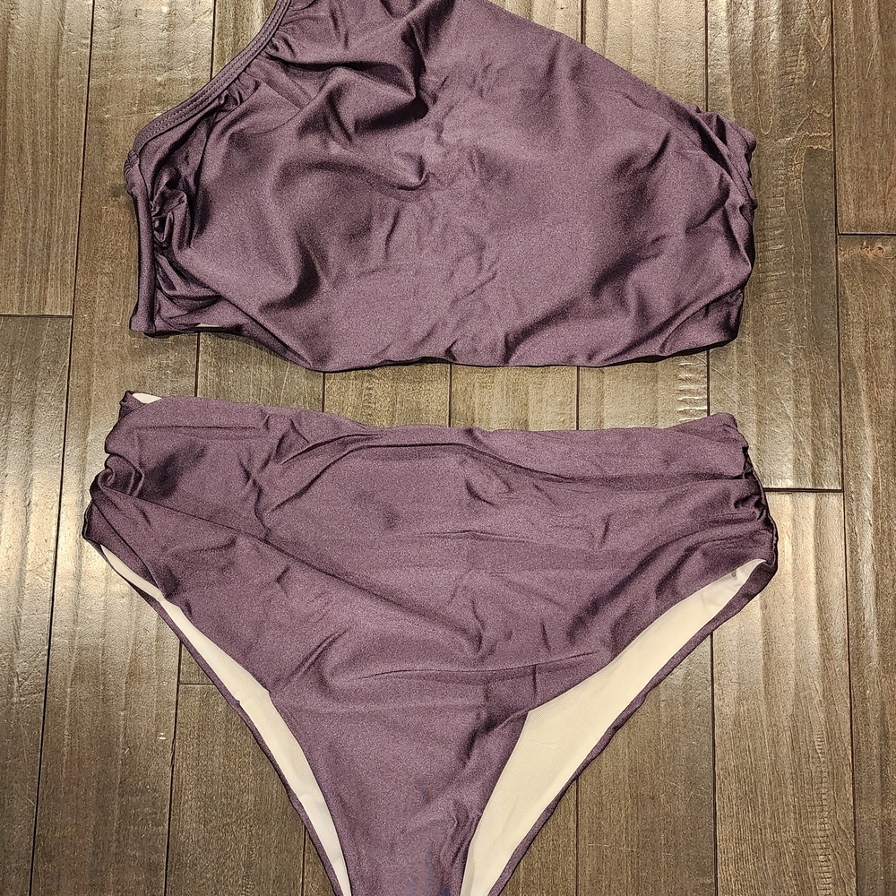 High-Rise Two-Piece Bikini Set in Plum - Picture 2 of 4